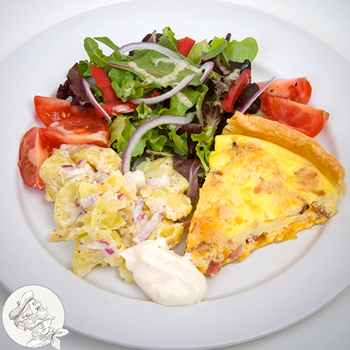 Quiche mit Salatvariation